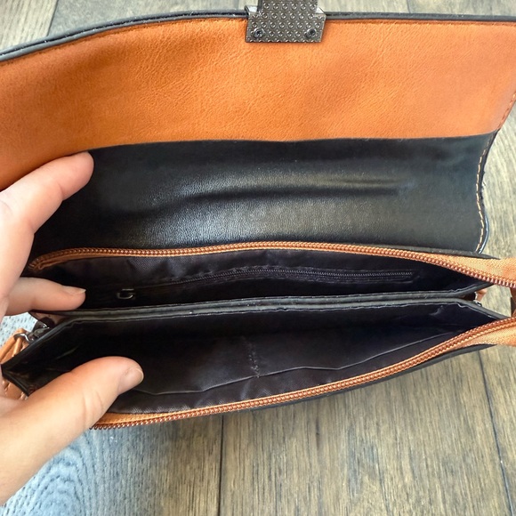 Isabelle Tan Vegan Leather Crossbody Bag - Picture 2 of 2